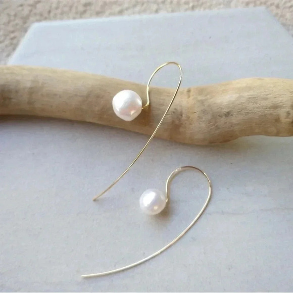 2 LEFT! Pearl Threader Earrings Gold Natural Baroque - Picture 8 of 13